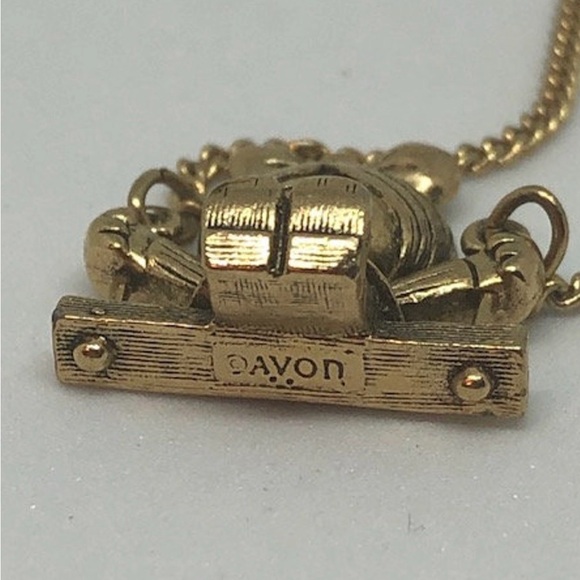 Vintage 1970s Avon Gold-Tone Swing Sweetly Girl on Swing Pendant Necklace - Picture 3 of 3